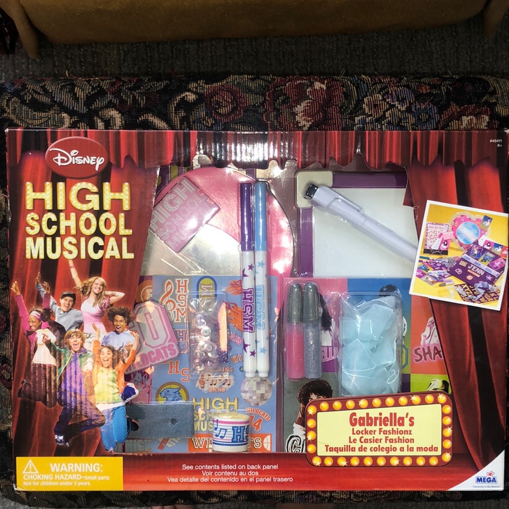 High School Musical Gabriella’s Locker Fashionz